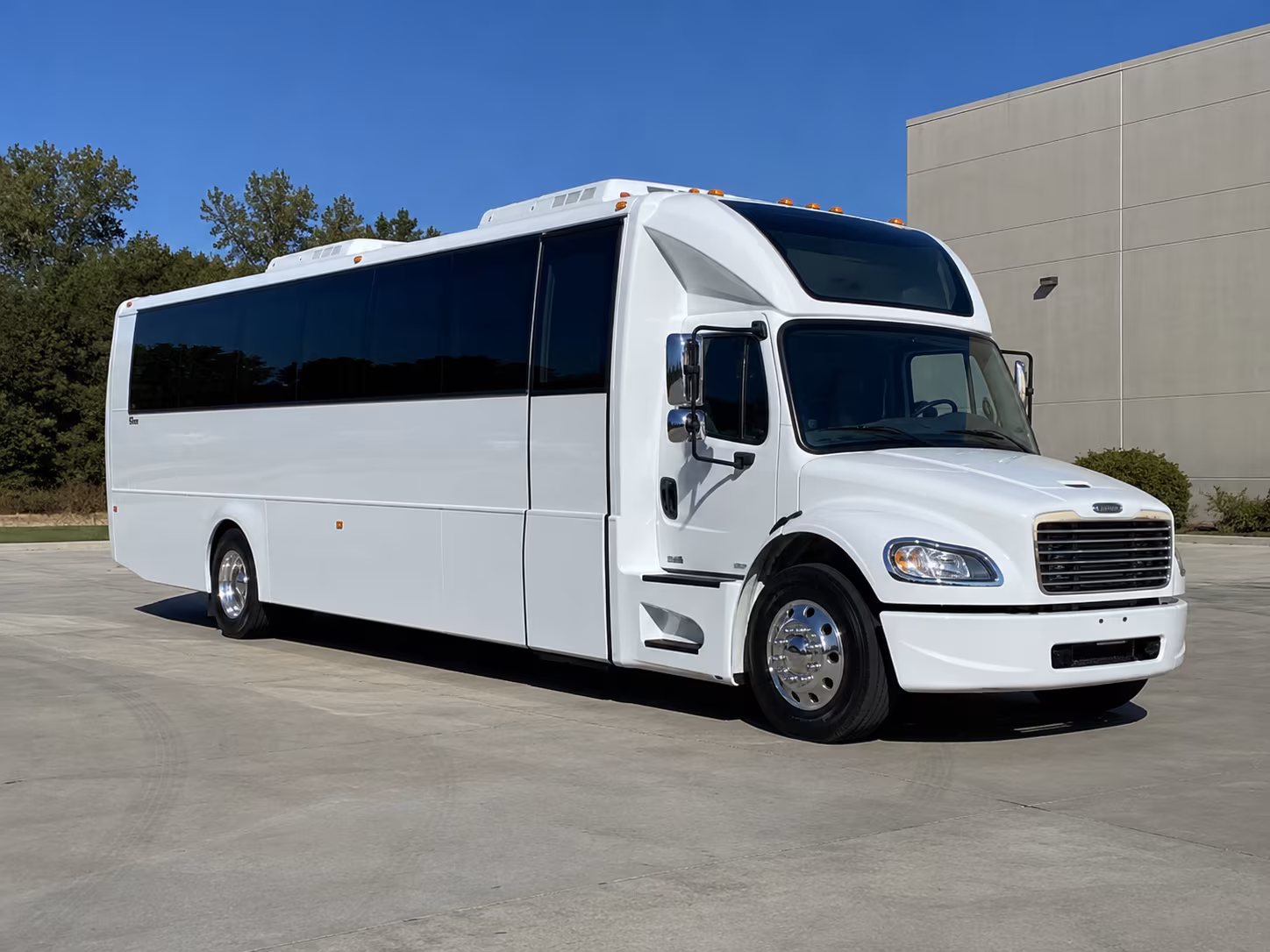 houston 28 passenger party bus