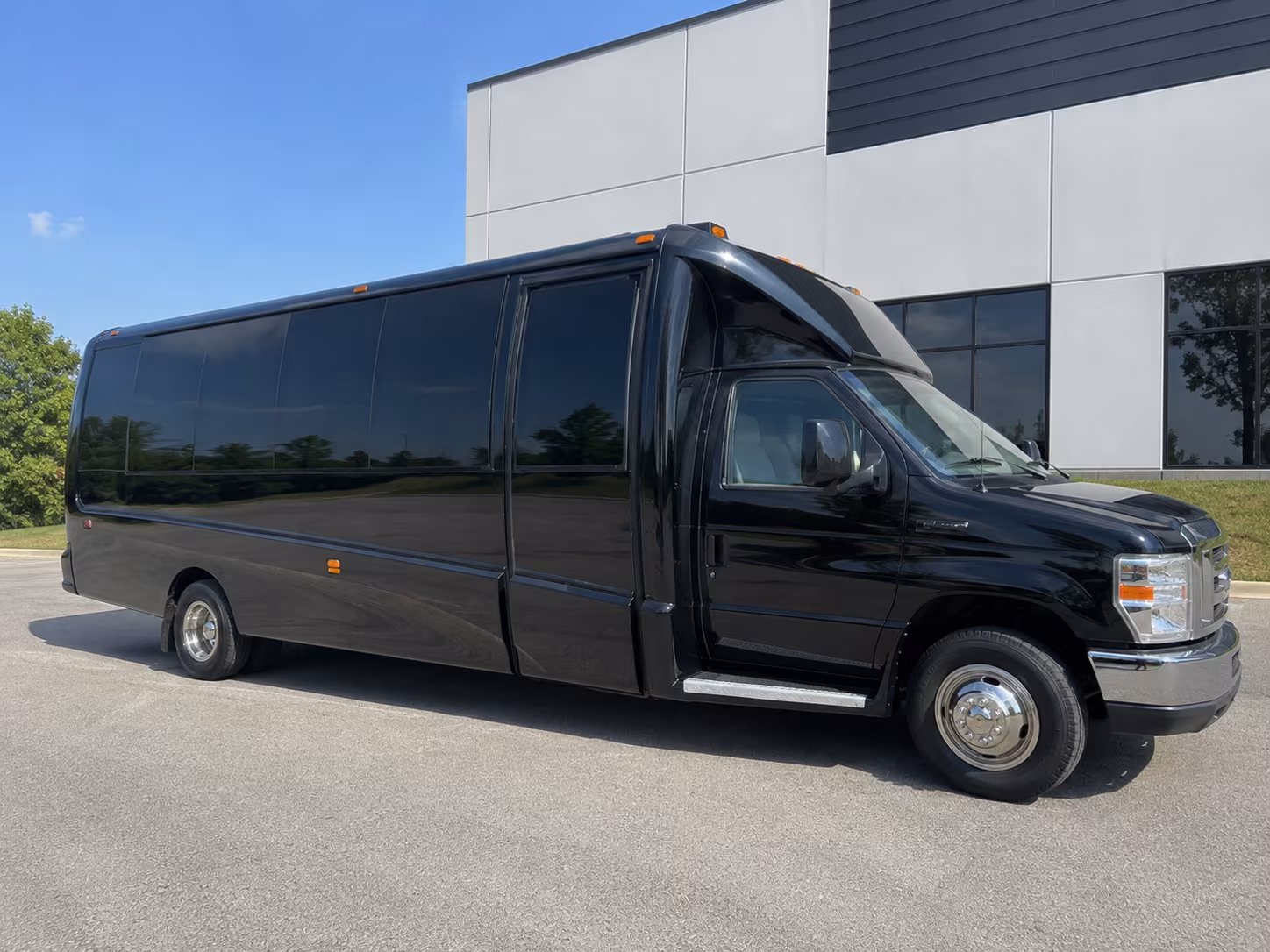 houston quinceanera sweet 16 party bus rental