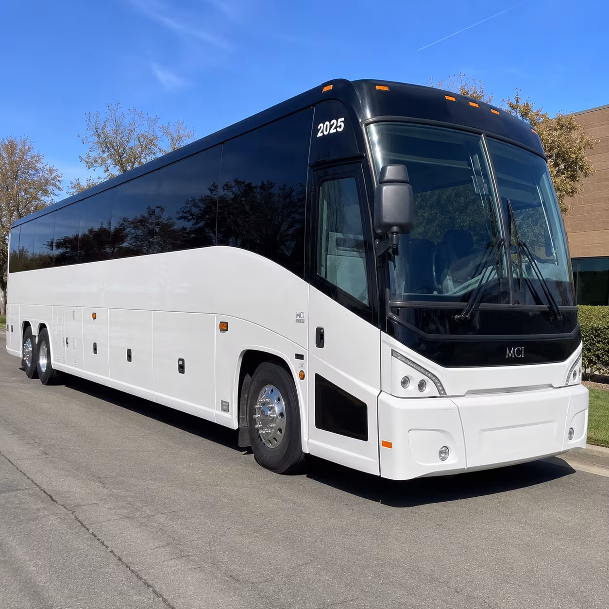 with one form find airport transfers to iah and hobby for executive groups